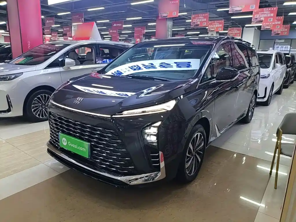 Buick GL8 Hybrid