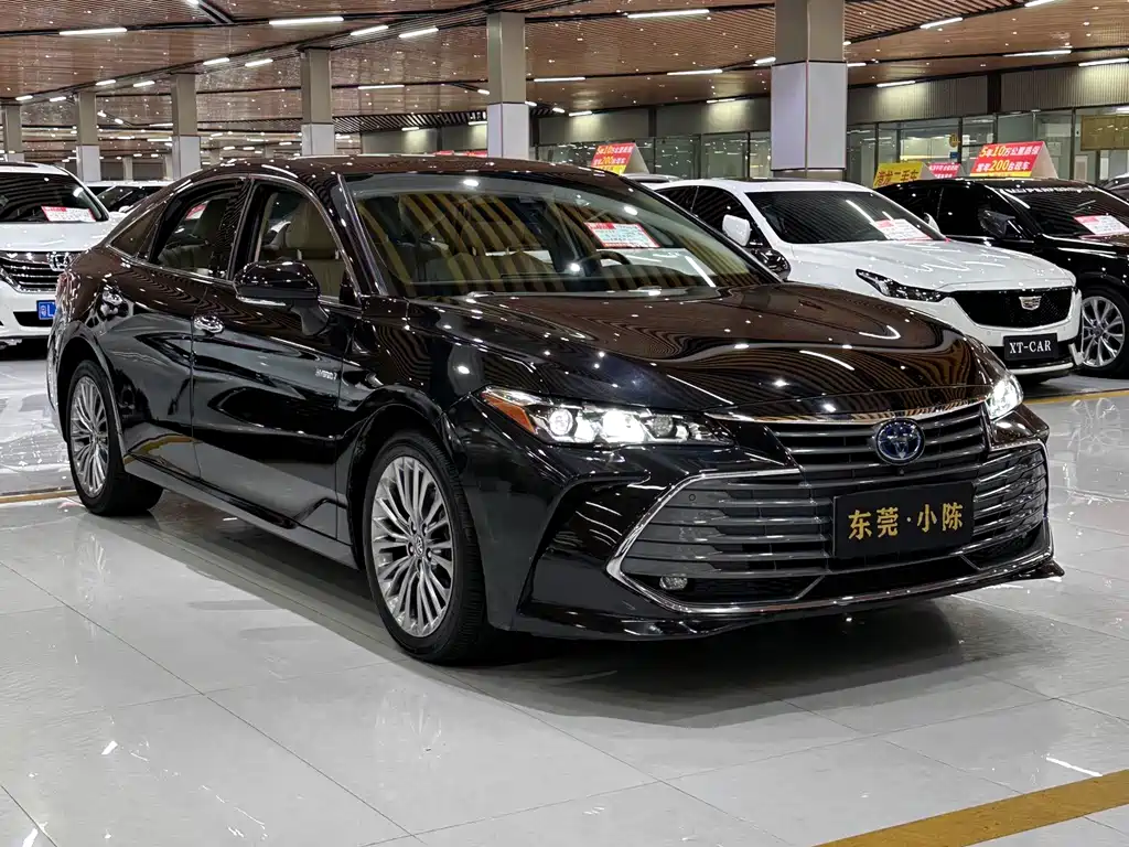 Toyota Avalon — миниатюра 3