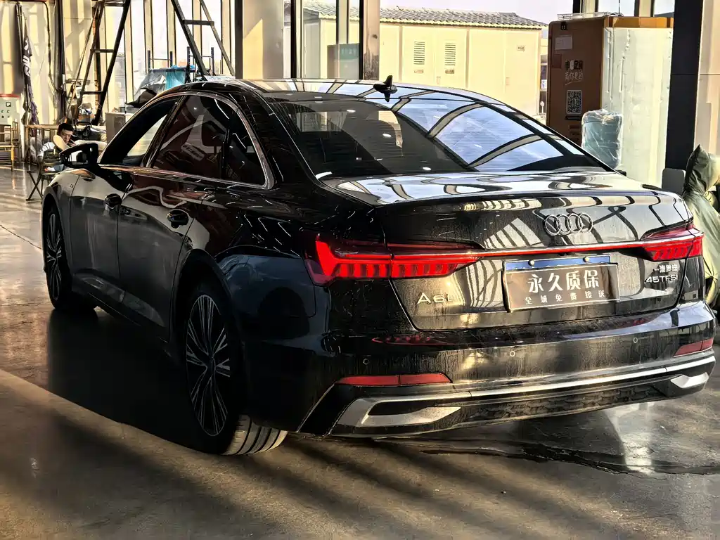 Audi A6L — миниатюра 10