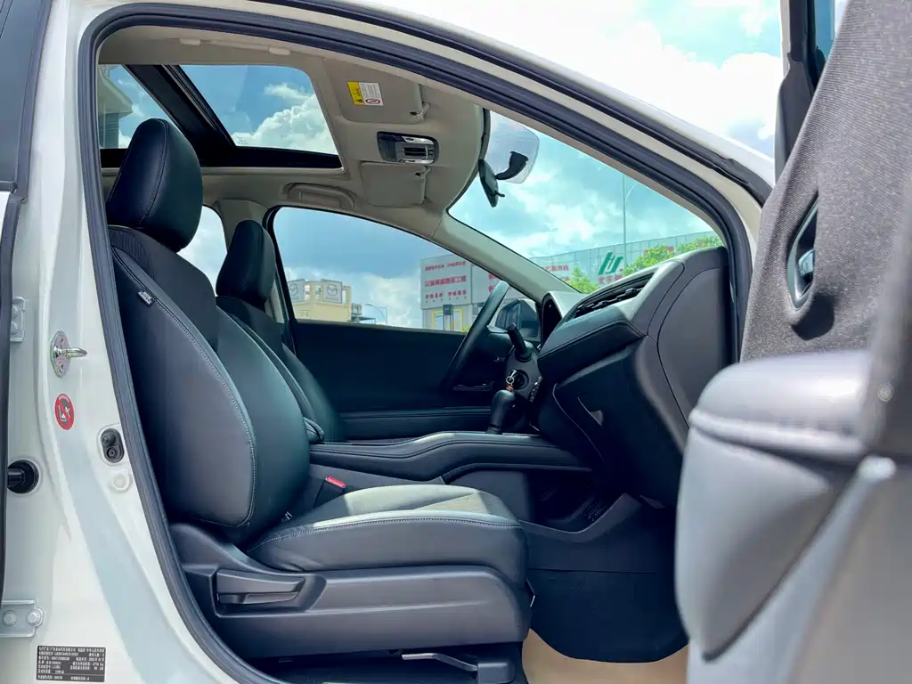 Honda Vezel — миниатюра 10