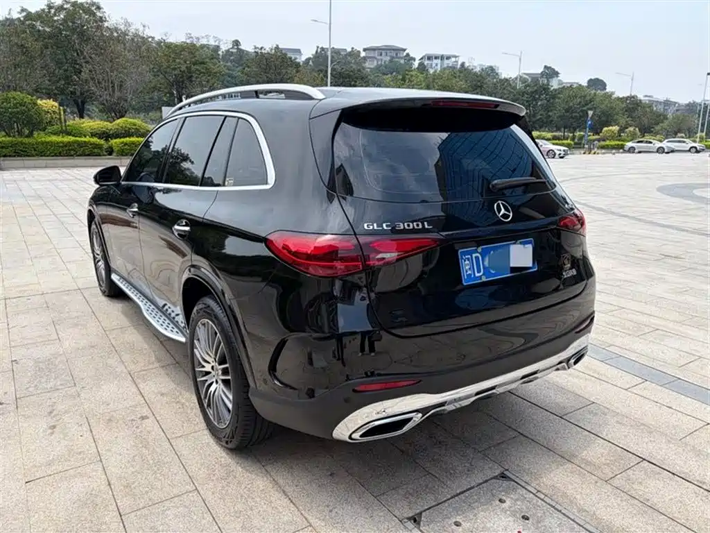 Mercedes-Benz GLC 2024 GLC 300 L 4MATIC 5 мест