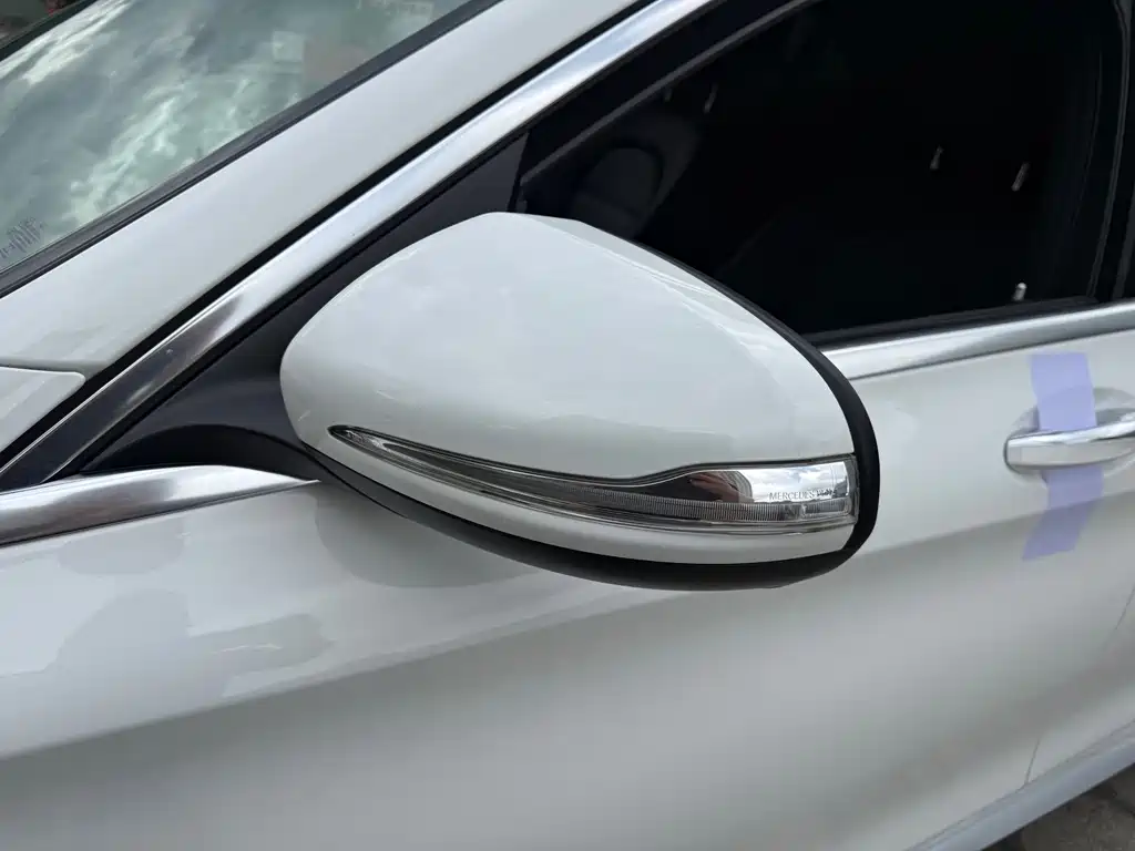 Mercedes-Benz C-Class — миниатюра 15
