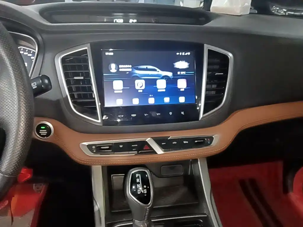 Geely Vision X6 — миниатюра 13