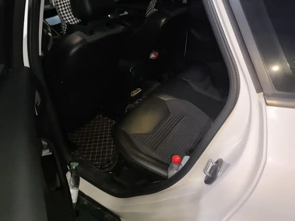 Ford Focus — миниатюра 13