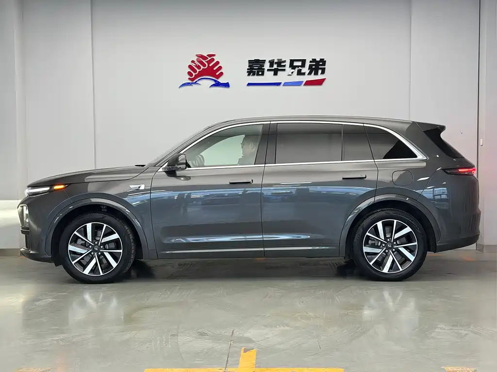 Li Auto IDEAL L7