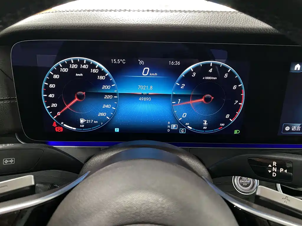 MERCEDES-BENZ E CLASS