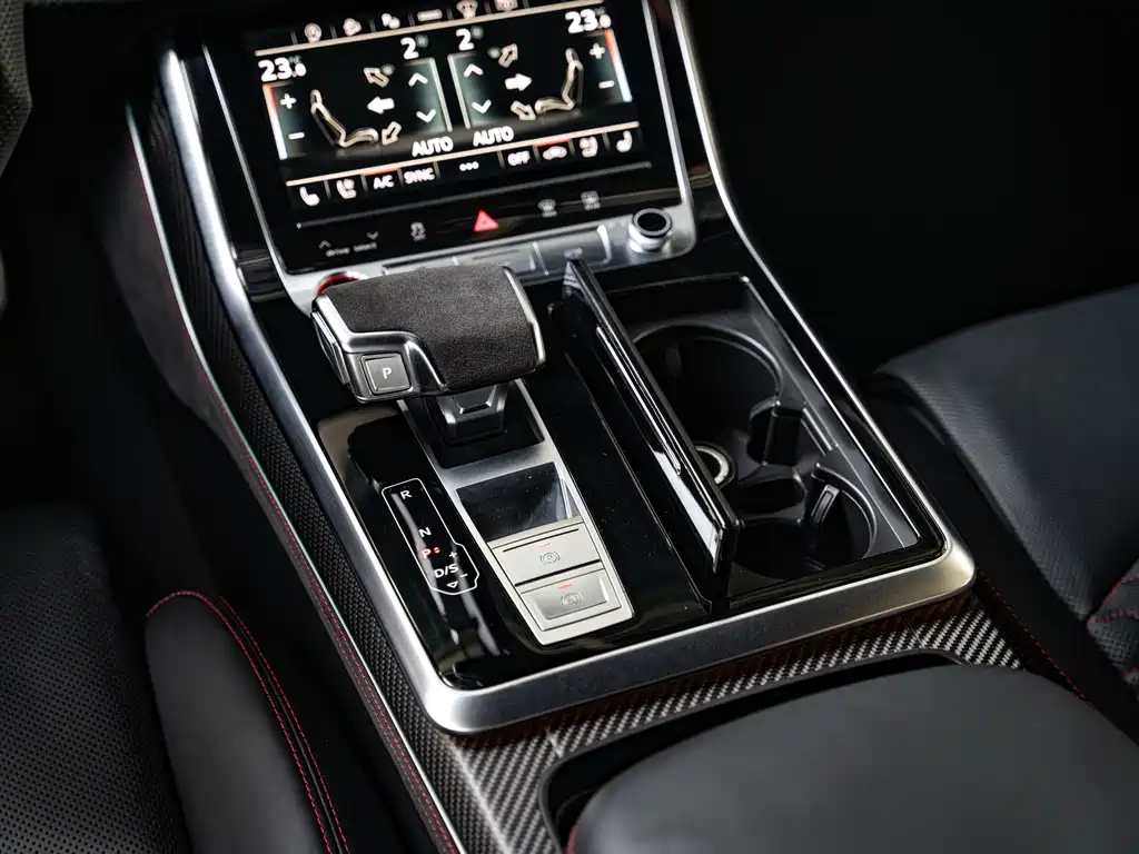 Audi RS Q8 — миниатюра 15