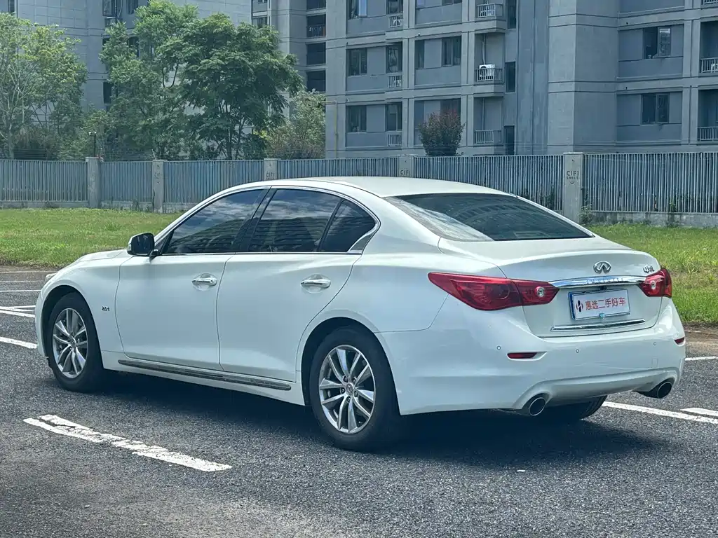 Infiniti Q50L — миниатюра 9