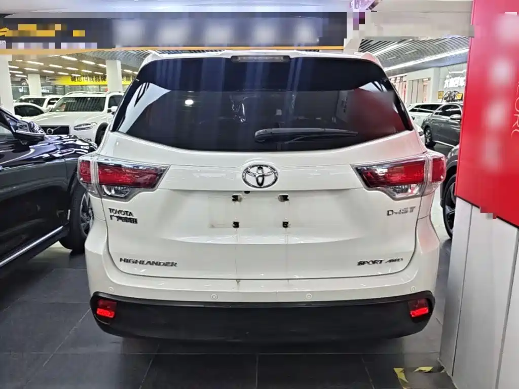 Toyota Highlander — миниатюра 6