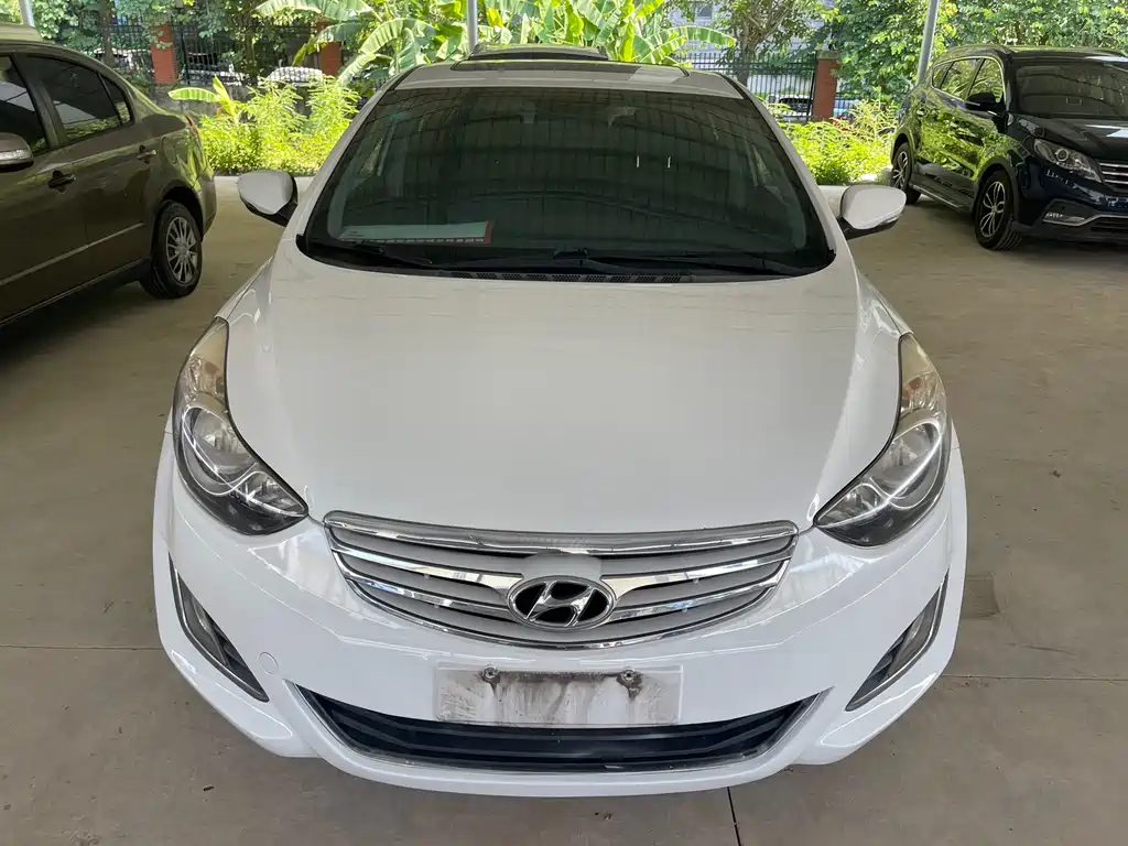 Hyundai Elantra Langdong — миниатюра 2