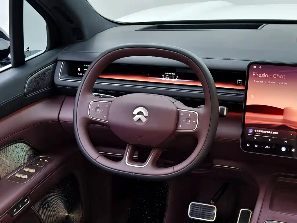 NIO ES8 — миниатюра 19