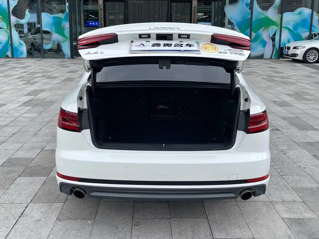 Audi A4L — миниатюра 29