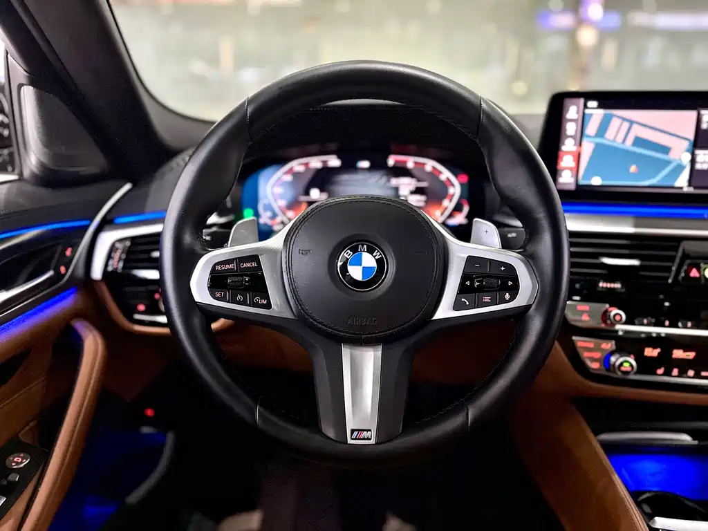 BMW 5 Series (Import) — миниатюра 11