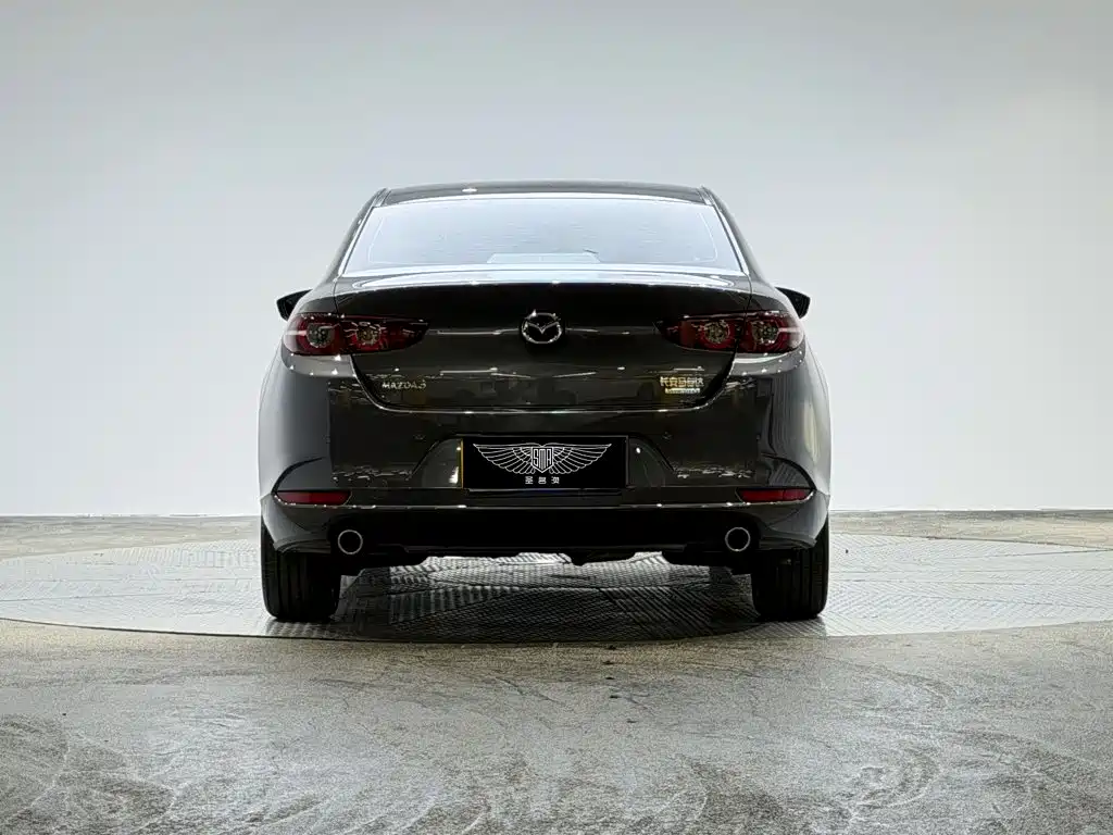 Mazda 3 Axela — миниатюра 4