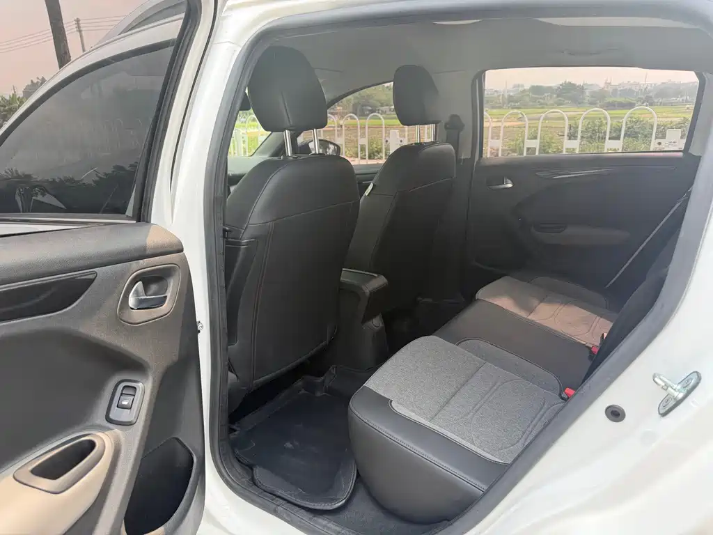 Citroen C3-XR — миниатюра 14