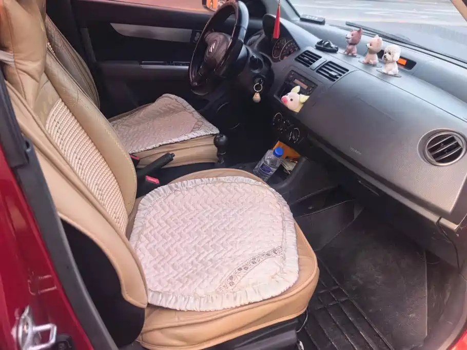 Suzuki Swift — миниатюра 8