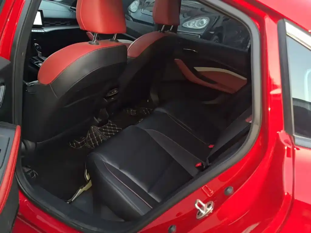 MG MG5 — миниатюра 17