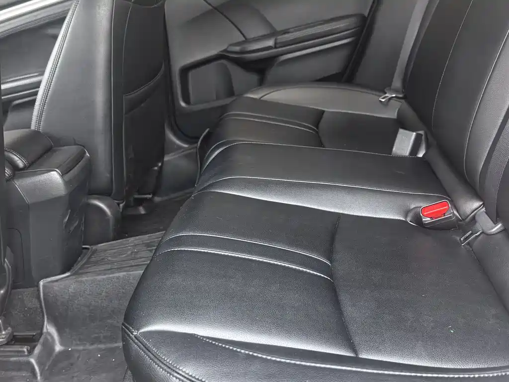 Honda Civic 2019 220TURBO CVT V