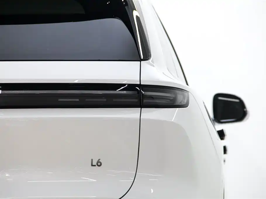 Li Auto IDEAL L6