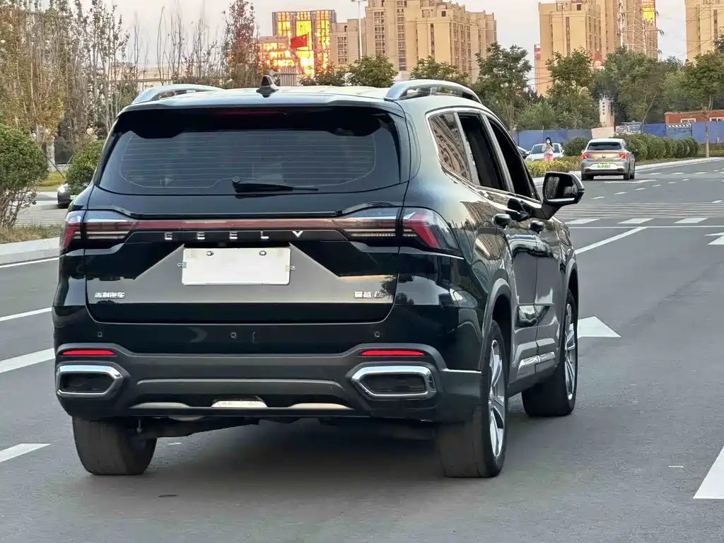Geely Haoyue L — миниатюра 14