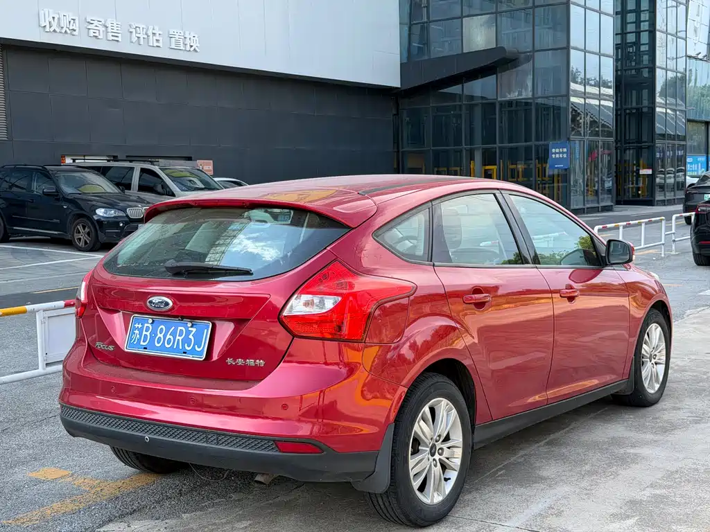 Ford Focus — миниатюра 4