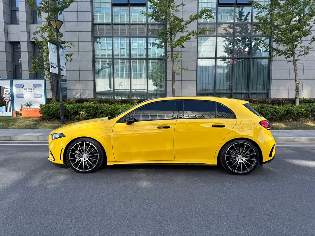 Mercedes-Benz A-Class AMG (Import) — миниатюра 7