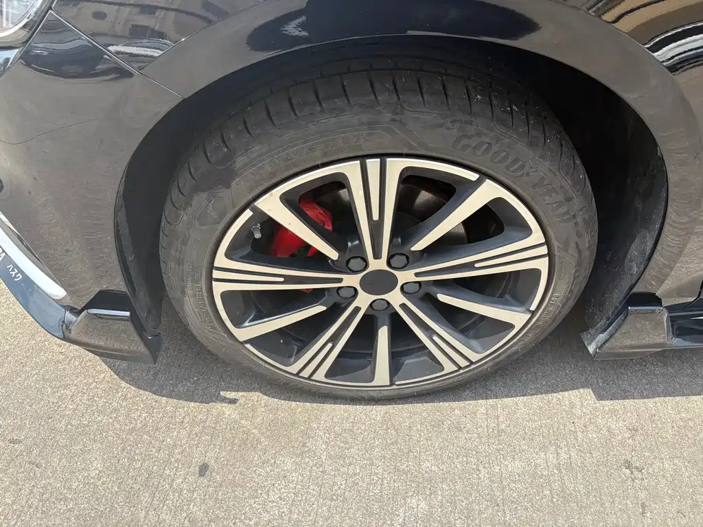 Geely Preface 2025 2.0TD