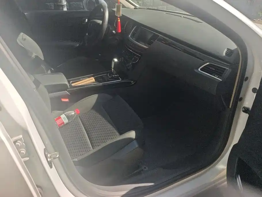 Peugeot 508 — миниатюра 8