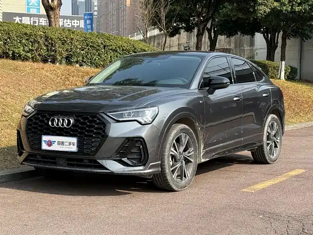 audi q3-sportback