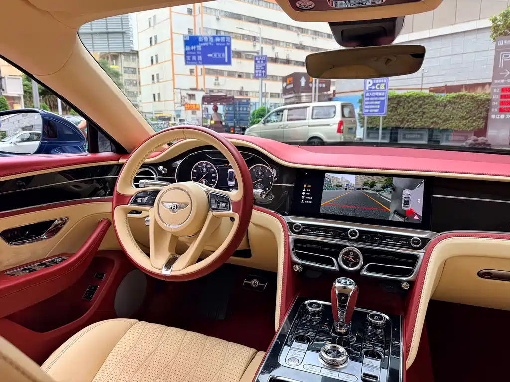 Bentley Flying Spur — миниатюра 8