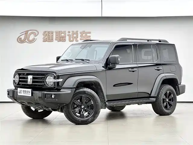 2022 TANK 300