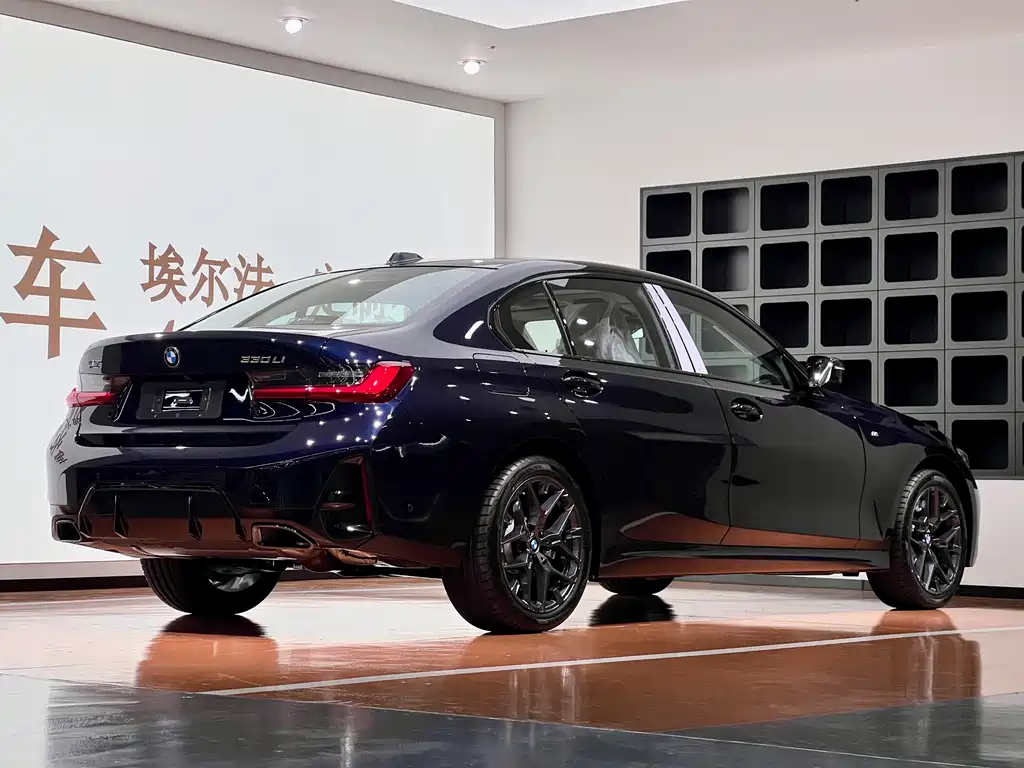 BMW 3 Series 3 2025 330Li M Sport