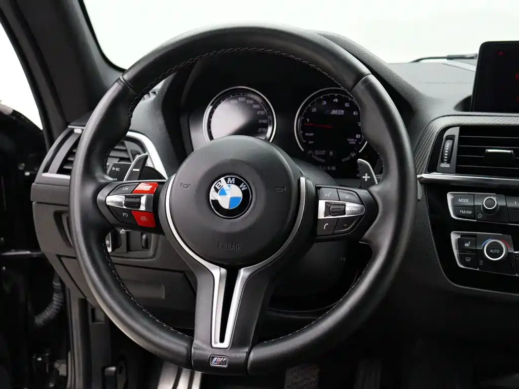 BMW M2 — миниатюра 12
