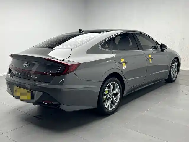 Hyundai Sonata — миниатюра 6