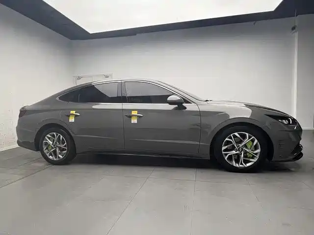 Hyundai Sonata — миниатюра 14
