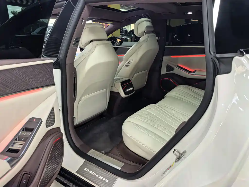 Denza Denza Z9GT — миниатюра 5