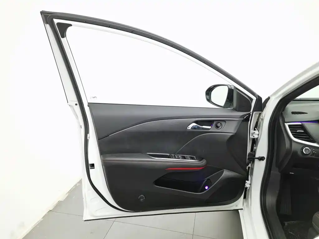 Chevrolet Monza — миниатюра 8