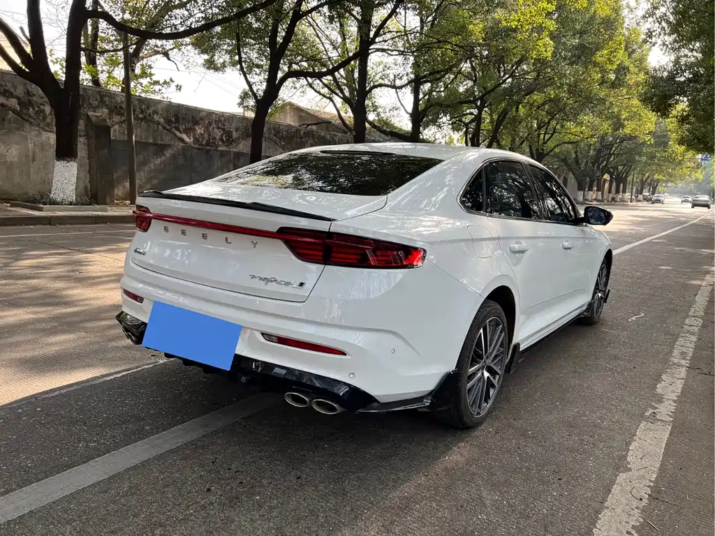 GEELY AUTOMOBILE XINGRUI