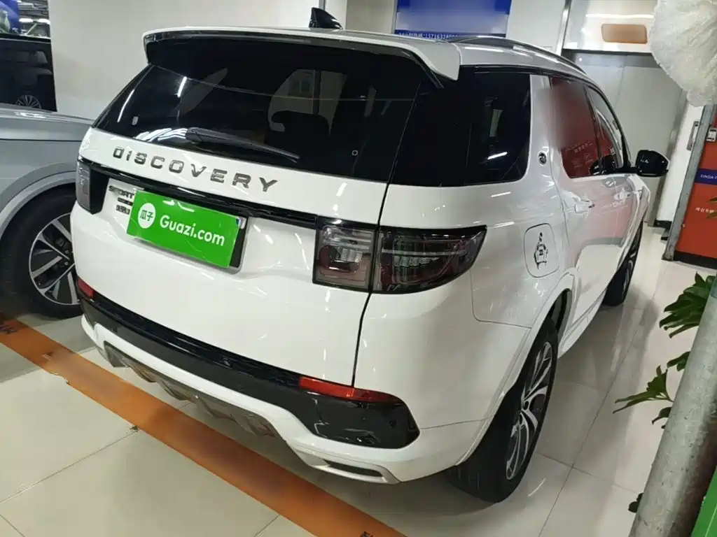 Land Rover Discovery Sport — миниатюра 7