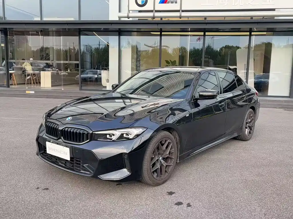 BMW 3 Series 2025