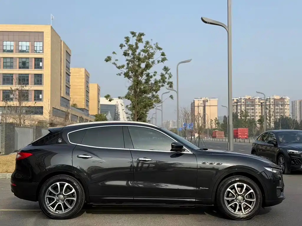 Maserati Levante 2019 3.0T Standard V