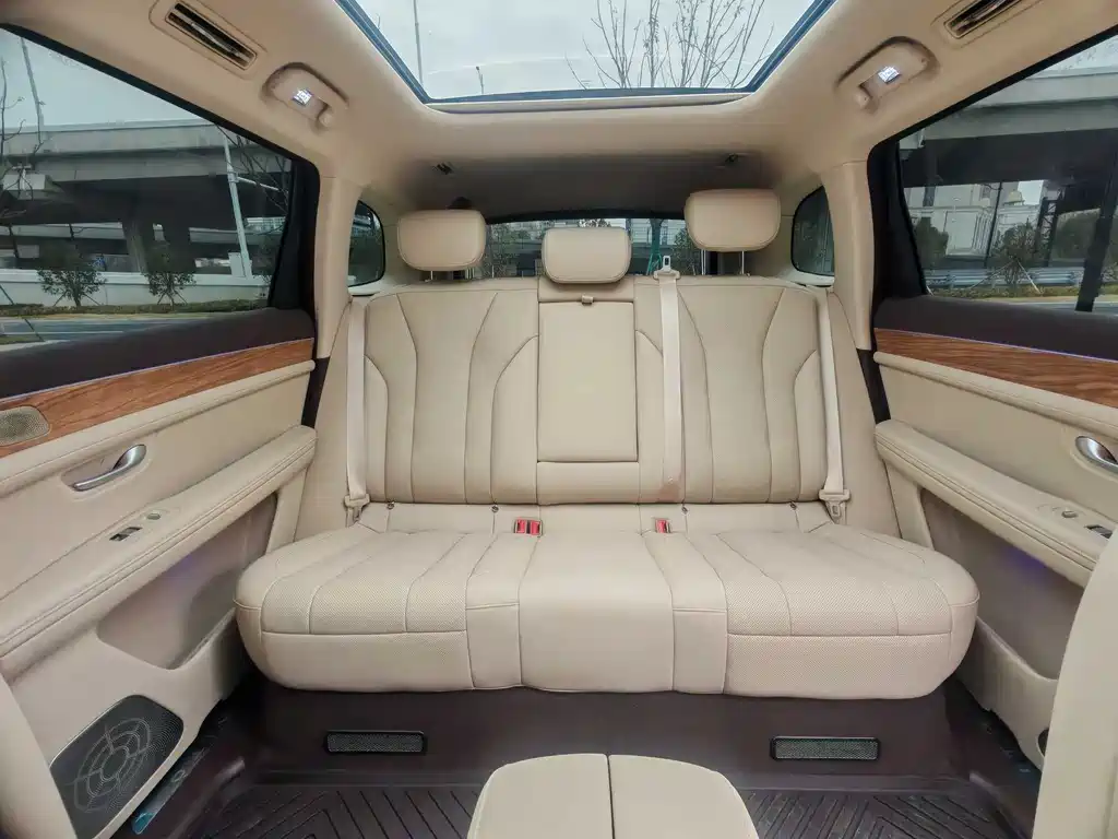 AITO ASK THE WORLD M7