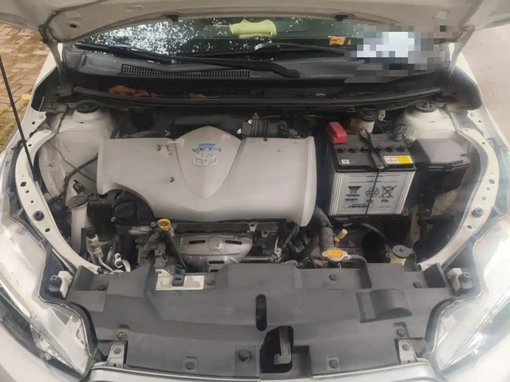 Toyota Yaris L — миниатюра 16