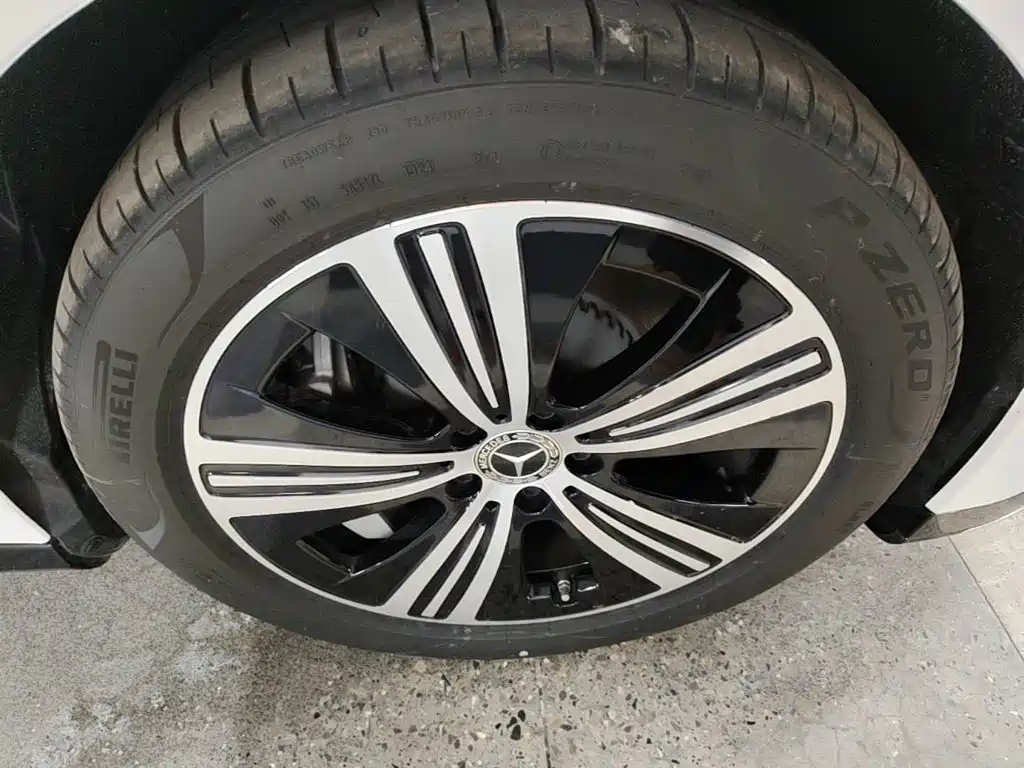 Mercedes-Benz EQE — миниатюра 14