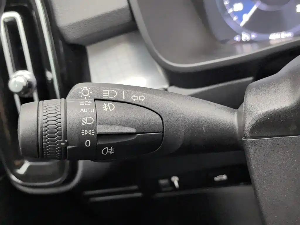 Volvo XC40 — миниатюра 21