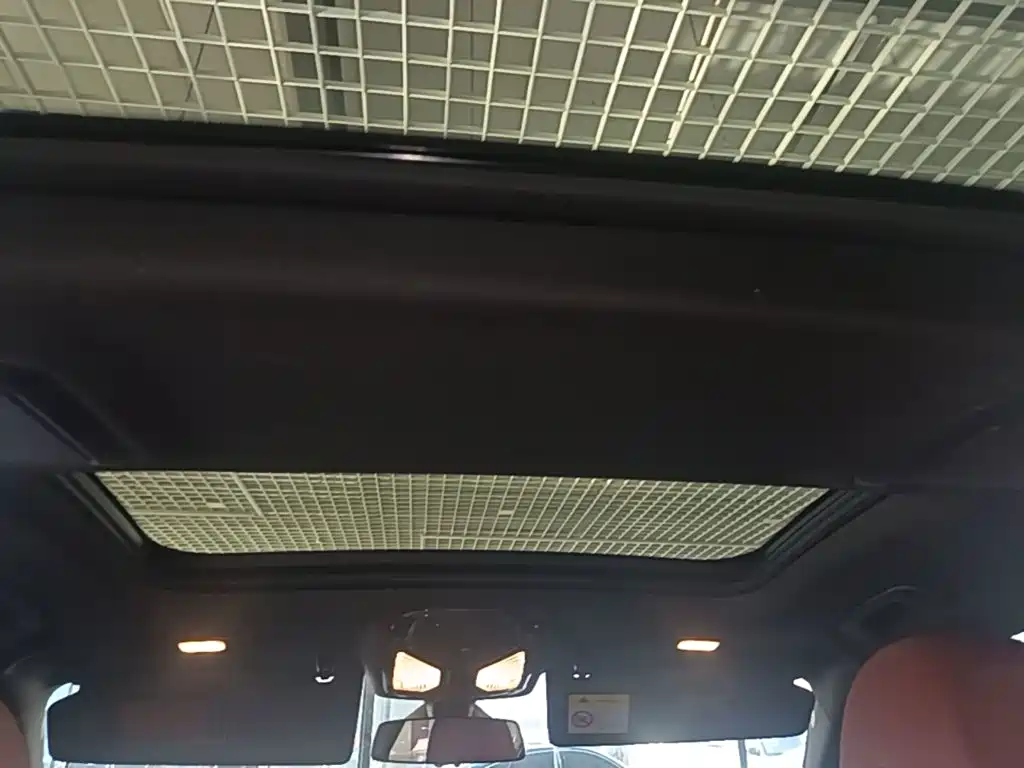BMW 5 Series — миниатюра 18