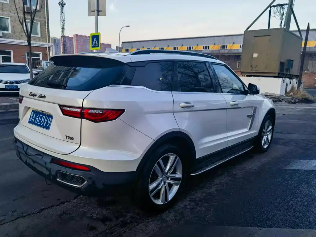 ZOTYE T700