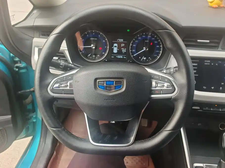 Geely Vision X3 — миниатюра 15