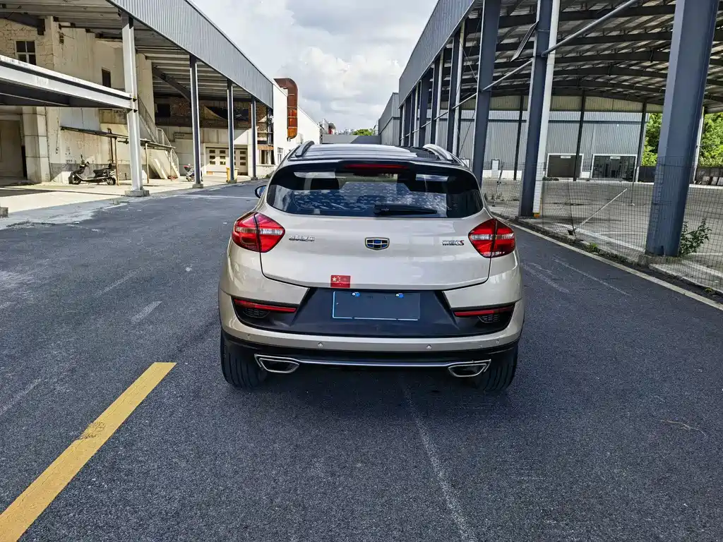 Geely Emgrand GS — миниатюра 5
