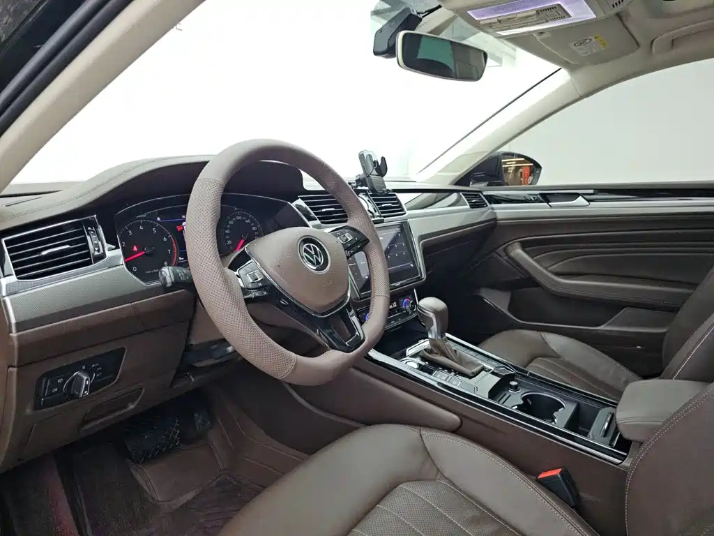 Volkswagen Phideon 2021 380TSI Luxury